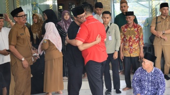 Sederhana dan Gemar Bercanda, Ini Sosok Mantan Wali Kota Serang Syafrudin di Mata Budi Rustandi