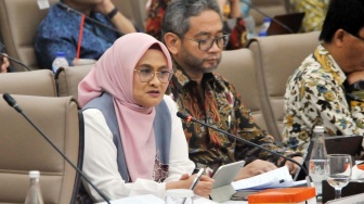 DPR Apresiasi Dian Siswarini karena Dividen PT Telkom Jadi yang Tertinggi