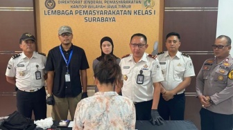Sembunyikan Sabu di Area Vital, Wanita Ini Tak Berkutik di Tangan Petugas Lapas Surabaya