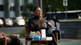 Gita Wirjawan di UHN Tegal: Kepemimpinan Mendatang Harus Ditata Ulang, Jangan Mabuk Elektabilitas