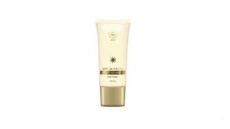 Pakai Viva Queen White Advance Day Cream SPF 30 PA+++ Perlu Sunscreen Tambahan atau Tidak?