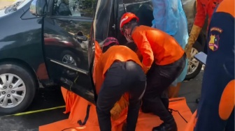 Teka-teki Mayat Wanita di Mobil Bandara Juanda Terkuak: Ternyata Pejabat di Pemkab Bangkalan