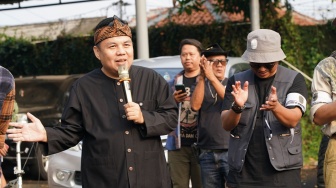 Ketua DPRD Kota Bogor Hadir Meriahkan HJB ke 544 dengan Gowes Bareng Bogor Hujan Onthel