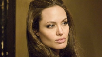Angelina Jolie Akui Belum Berkencan sejak Cerai, Ingin Fokus Urus Hal Ini