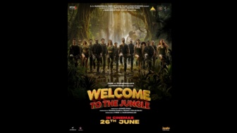 Review Welcome to the Jungle: Kekacauan di Hutan yang Penuh Lelucon Absurd!