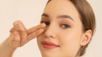 Bye PIH pada Kulit Sensitif! 4 Tinted Physical Sunscreen Solusi Wajah Cerah