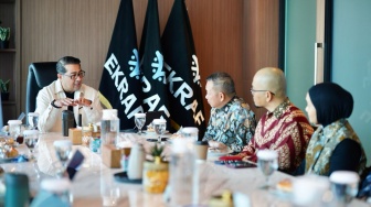 Strategi Hexahelix Menteri Ekraf Jadikan Jatim Media Summit Pintu Gerbang Pasar Global