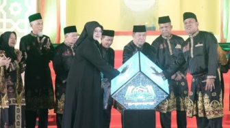 Bupati Kuansing Terseret OTT di Tengah Helat MTQ Riau dan Pacu Jalur