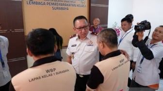 Tergiur Upah Jutaan, Dua Wanita Penyelundup Sabu Berujung Sial di Lapas Surabaya