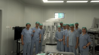 Indonesia Catat Sejarah Baru dengan Operasi Saluran Cerna Robotik Pertama