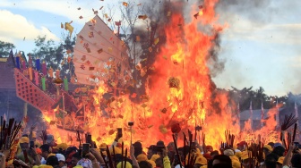 Festival Bakar Tongkang Kembali Semarakkan Bagansiapiapi