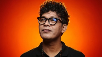 Melawan Arus Viral, Agushafi Gandeng Satrio ALEXA Lahirkan Pop Ballad Grande 'Tunggu Apa Lagi'