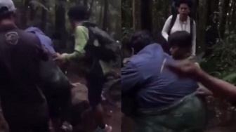 Evakuasi Dramatis Pendaki 145 Kg di Gunung Gede Pangrango