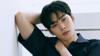 Cha Eun Woo Jadi Katolik saat Wamil, Pilih Nama Baptis John the Apostle
