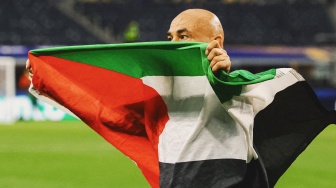 Pelatih Mesir Rayakan Kemenangan dengan Bendera Palestina, Kirim Pesan Haru di Piala Dunia 2026