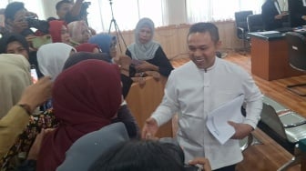 Bawa-bawa UAS, Wahid Ungkit Dinamika Politik dengan SF Hariyanto di Pilkada 2024