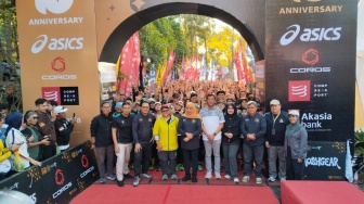 Khofifah Sambut 4.014 Pelari dari 22 Negara Taklukkan Jalur Ekstrem Gunung Arjuno-Welirang