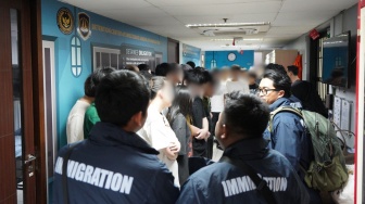 92 WN Tiongkok Pelaku Penipuan Investasi Dideportasi, Dicekal Masuk Indonesia Seumur Hidup