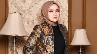 Sukses Gandeng Saipul Jamil dan Aldi Taher, Neng Dessy Kini Fokus Cetak Talenta Baru