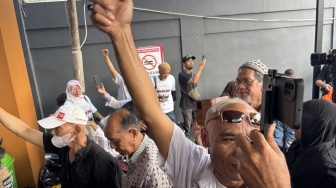 Pekik Takbir di Praperadilan, Hakim Nyatakan Penangkapan dan Penahanan Roy Suryo Tidak Sah