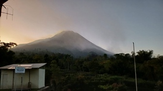Aktivitas Gunung Merapi Level III, Sri Sultan Minta Wisatawan Jangan Nekat Naik ke Puncak