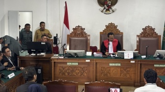 Roy Suryo Menang Praperadilan! Hakim Nyatakan Penangkapan dan Penahanan Tidak Sah