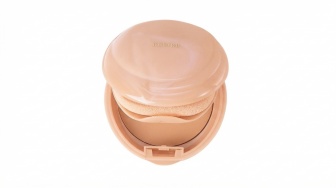 3 Foundation Brand Jepang dengan Hasil Glowing, Lengkap Review Pengguna