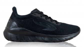 4 Sepatu 910 Nineten Warna Hitam yang Fleksibel untuk Sekolah, Kerja, hingga Lari