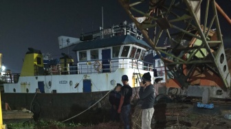 21 Ton Solar Ilegal Nyaris Masuk Tiga Tug Boat di Sungai Musi, Siapa di Baliknya?