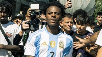 Rasisme Cederai Sportivitas Sepak Bola, Menang Tak Harus Menghina Lawan