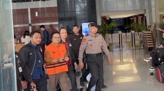 KPK Bongkar Modus 'Uang Assalamualaikum' Eks Sekjen MPR: Palak Rekanan Proyek 10 Persen!