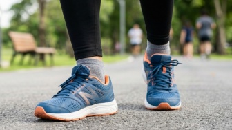 Beli Sepatu Lari Apakah Harus Up Size? Ketahui Cara Menentukan Ukuran yang Tepat