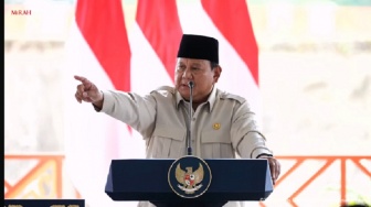 Prabowo Acungkan Telunjuk di Hadapan Panglima TNI, Kapolri, dan Jaksa: Semua Instropeksi!