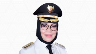 Kekayaan Bupati Sukoharjo Etik Suryani yang Terciduk OTT KPK