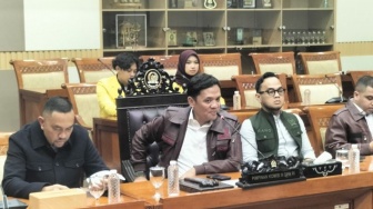 Kasus Eks Jampidsus Febrie Disorot DPR, Komisi III Bentuk Panja Awasi Penyidikan hingga Tuntas