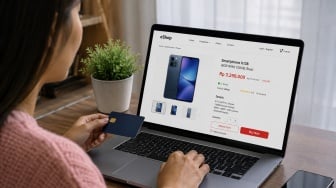 Mau Beli HP Baru Murah? Cek 8 Toko Online Terpercaya Ini Biar Gak Dapat Barang Palsu!