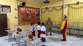 Ironi Hari Pertama Sekolah, SD Negeri di Semarang Hanya Ada Tiga Murid Baru