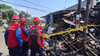 Niat Selamatkan Surat Berharga, Detik-detik Nenek di Pulogadung Tewas Terbakar Bersama Anak dan Cucu