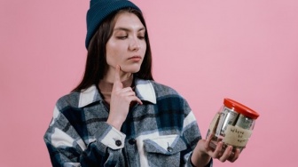 Apa Itu Soft Saving? Tren Keuangan yang Bisa Bikin Kamu Lebih Waras