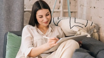 Digital Decluttering Era Modern: Timeline Bersih, Pikiran pun Lebih Ringan