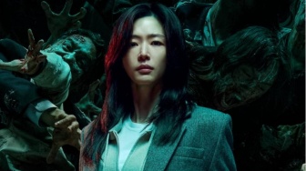 Bukan Main! Jun Ji Hyun Sabet 'Extraordinary Star Asia Award' di NYAFF ke-25