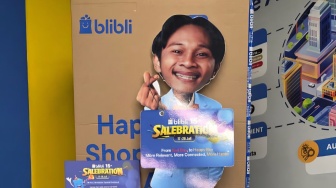 Puas Belanja Online, Fajar Sadboy Bertransformasi Jadi Happyboy