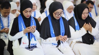 Pengabdian Menjadi Nilai Ibadah, PNM Berangkatkan Ratusan Karyawan ke Tanah Suci