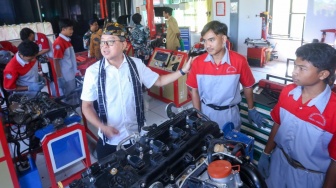 Toyota Tantang Kemampuan Siswa SMK Lewat Donasi Mesin Mobil Kejar Ketertinggalan Dunia Industri