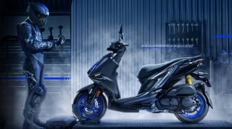 Pesaing Vario 125 dari Yamaha, Tampang Bernuansa R1M