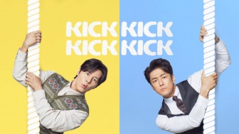 Ulasan Kick Kick Kick Kick: Sebuah Komedi tentang Absurditas Kegagalan