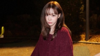 Old Money Vibes! 4 Gaya Outfit Preppy Style ala Winter aespa yang Timeless