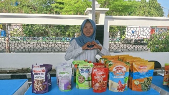 Pulang dari Malaysia, Eks PMI Asal Indramayu Sukses Bangun UMKM Berkat Dukungan BRI