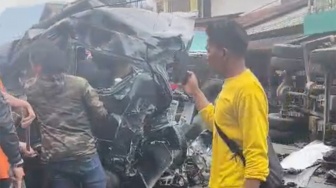 Ngeri! Tabrakan Beruntun di Sibolangit, Banyak Kendaraan Rusak Parah