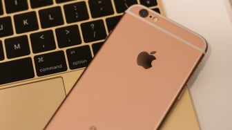 Jangan Asal Charger! 4 Kebiasaan Ini Bikin Baterai iPhone Cepat Rusak